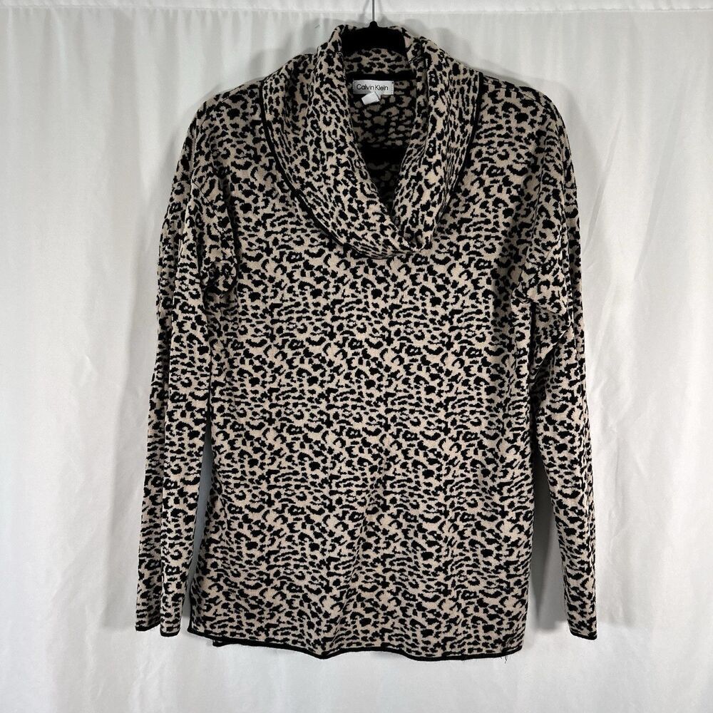 Calvin Klein Sweater Women's Small Beige Cheetah Print Cowl Neck Long Sleeve
